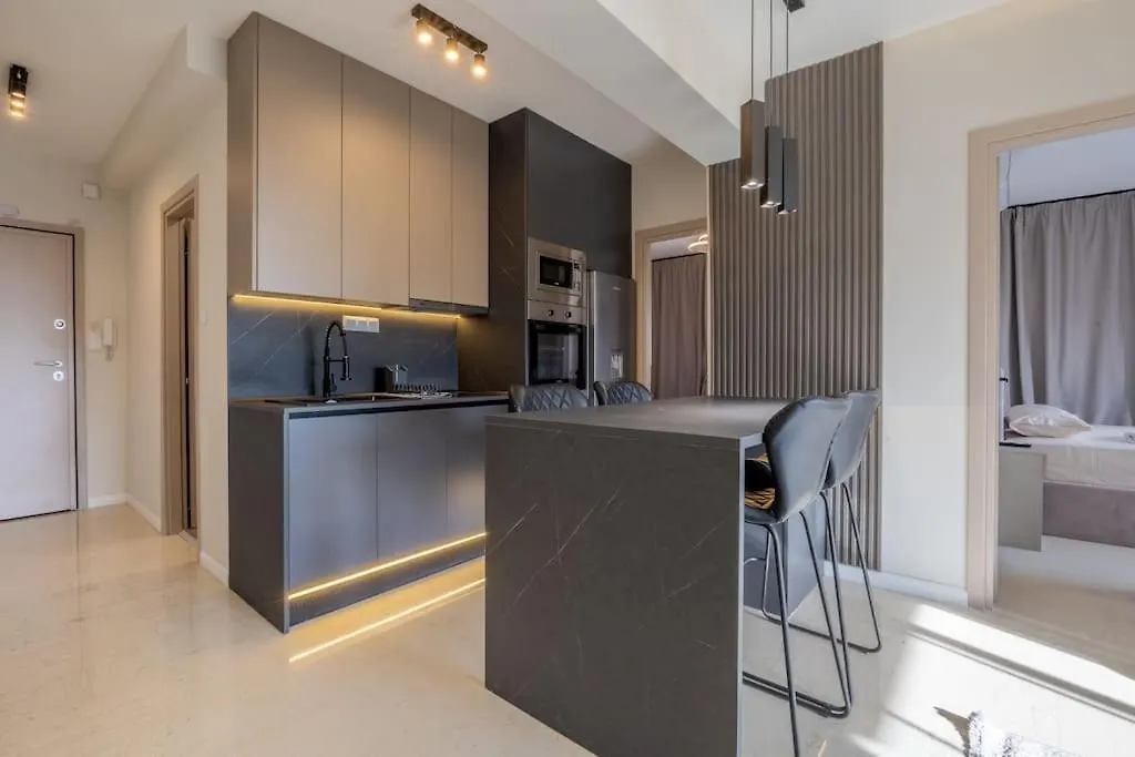 Apartment Out Of Stone Suite - Thessaloniki Διαμέρισμα 2 Υπνοδωματίων -Πλατεία Δημοκρατίας