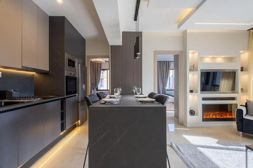 Apartment Out Of Stone Suite - Thessaloniki Διαμέρισμα 2 Υπνοδωματίων -Πλατεία Δημοκρατίας