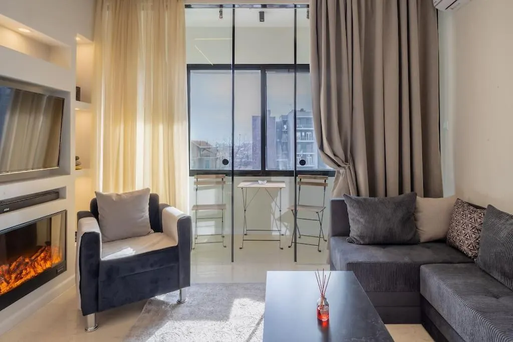 Out Of Stone Suite - Thessaloniki Διαμέρισμα 2 Υπνοδωματίων -Πλατεία Δημοκρατίας Apartment
